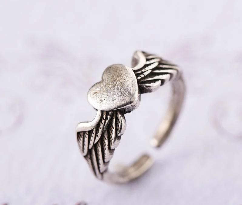 PROMO🪽ANILLO CORAZÓN ALADO. 🪽